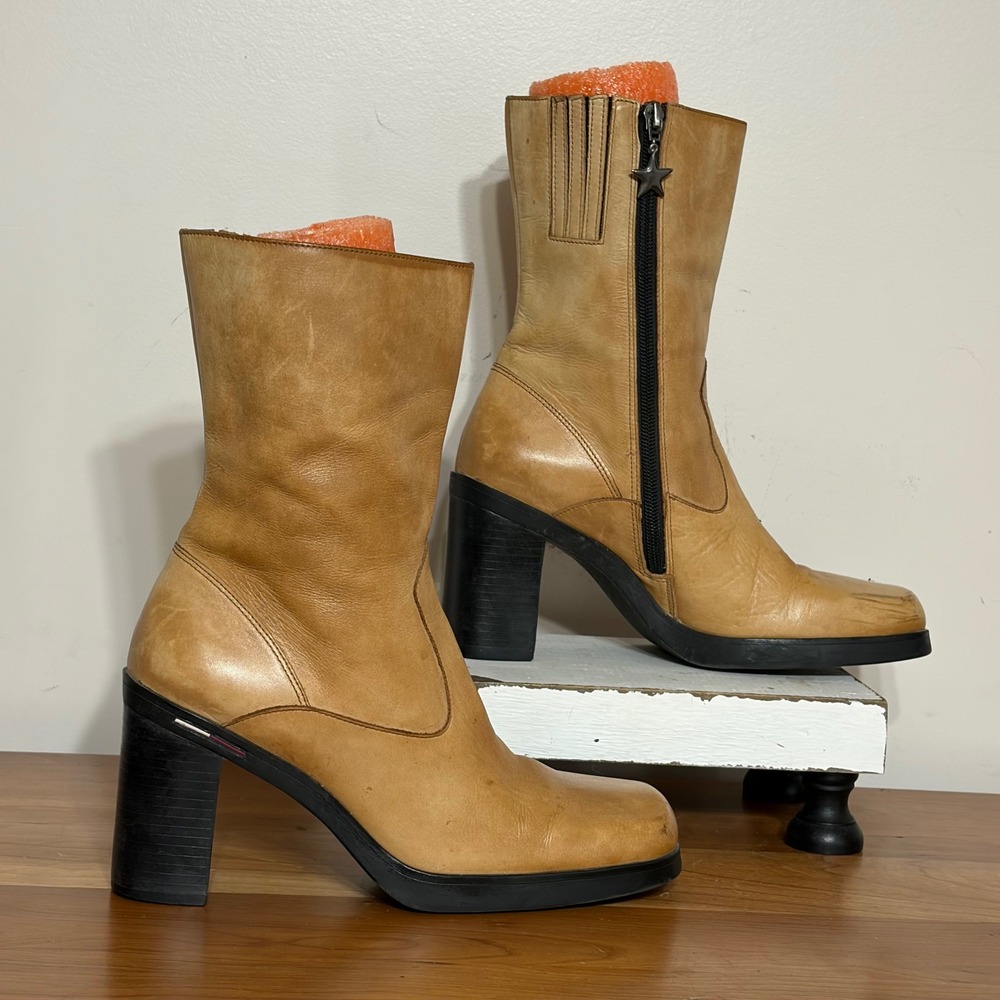 Tommy Hilfiger Vintage Y2K Tan Leather Square Toe Block Heel Boots W32166 7.5M